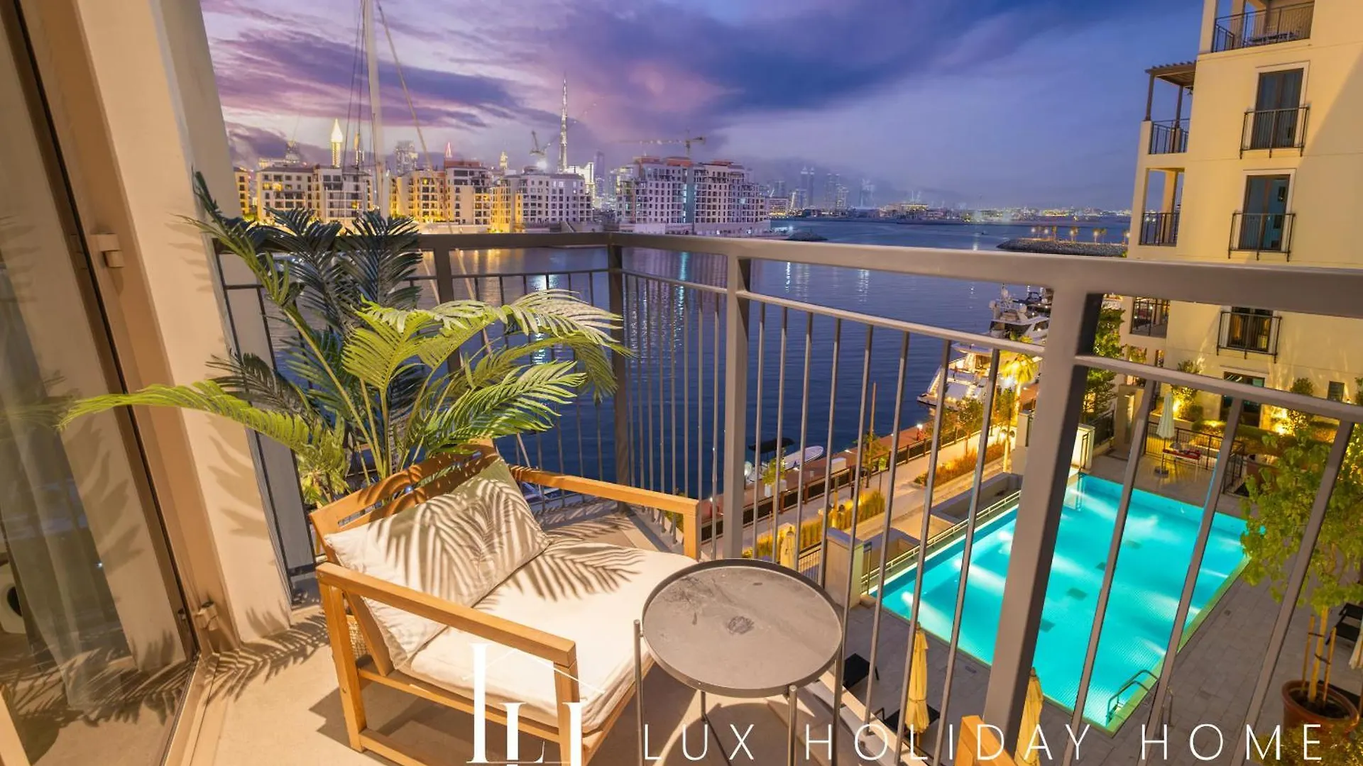 Lux The Le Pont Sea View Suite Dubaj 0*,