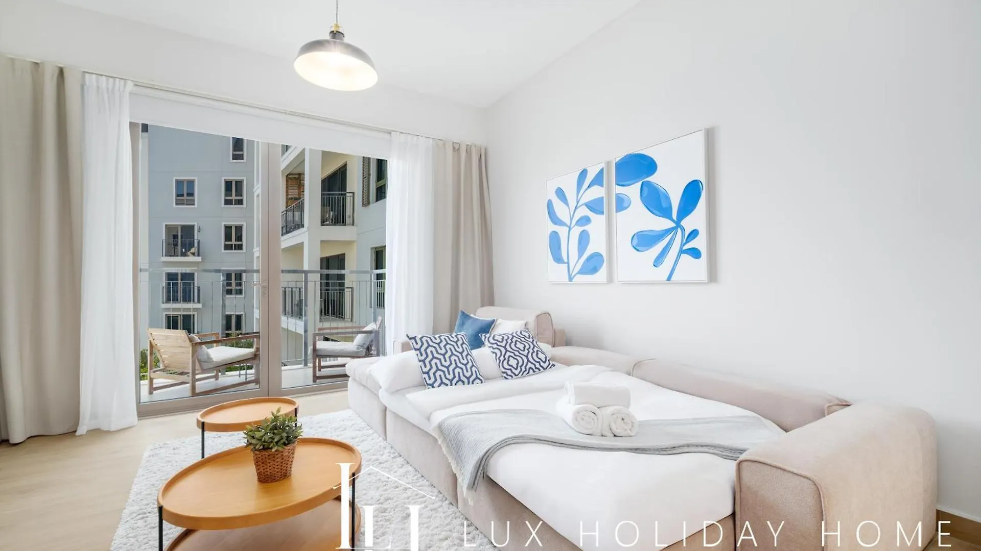 Lux The Le Pont Sea View Suite Dubaj 0*,